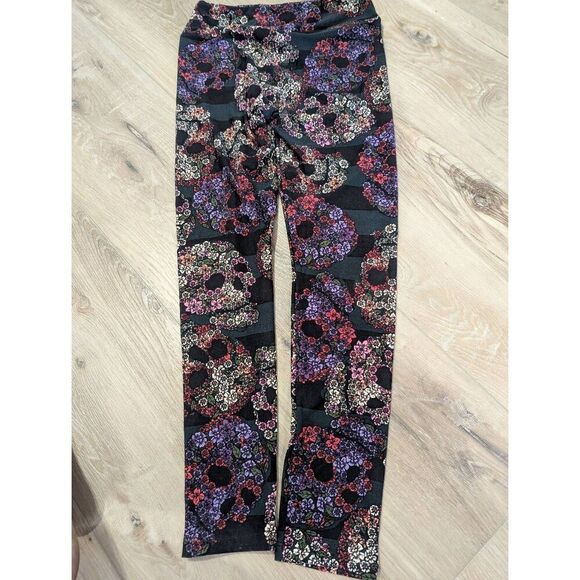 O/S LuLaRoe Floral Skull Floral Sugar Skull Leggings - Unicorn | Rare | HTF! - Picture 2 of 9